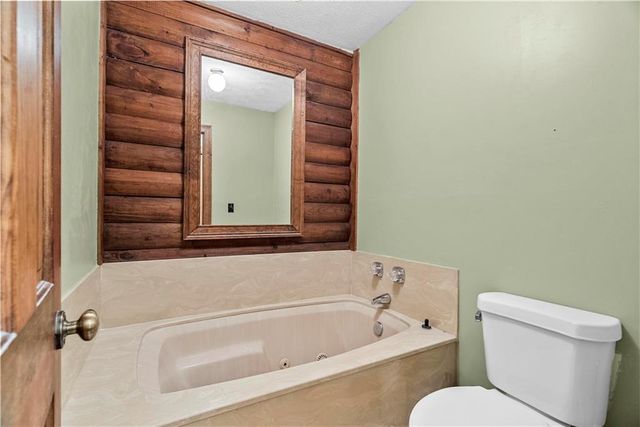 1060 Russell Hill Road NW, Sugar Valley, GA 30746