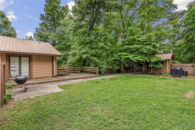 1060 Russell Hill Road NW, Sugar Valley, GA 30746