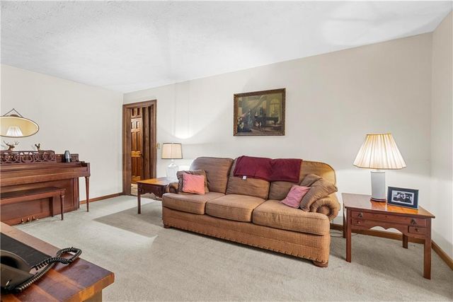 1060 Russell Hill Road NW, Sugar Valley, GA 30746