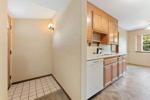 1620 Portsmouth Ave, West Sacramento, CA 95691