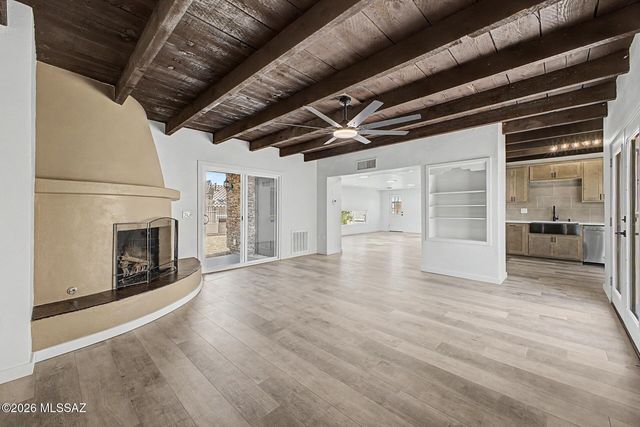 8546 E Pine Valley Drive, Tucson, AZ 85710