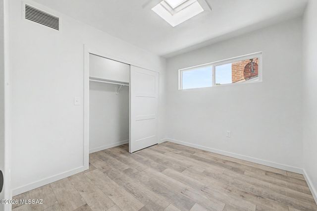 8546 E Pine Valley Drive, Tucson, AZ 85710