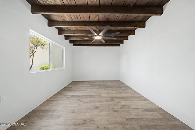 8546 E Pine Valley Drive, Tucson, AZ 85710