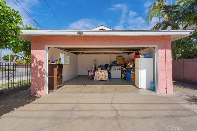 706 E Palmer, Compton, CA 90221
