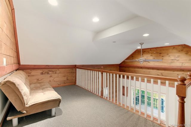 327 W Neck Road, Lloyd Harbor, NY 11743