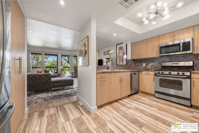 2083 N Via Miraleste 822, Palm Springs, CA 92262