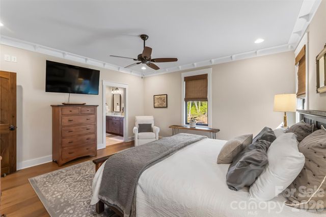 1267 Ten Whigs Ridge, Nebo, NC 28761