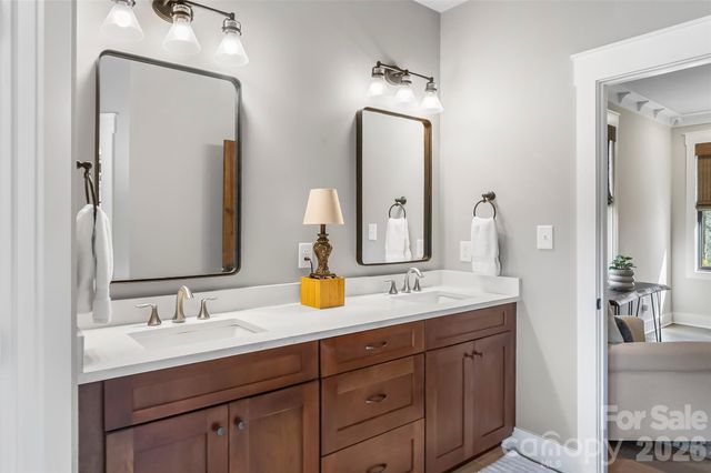 1267 Ten Whigs Ridge, Nebo, NC 28761