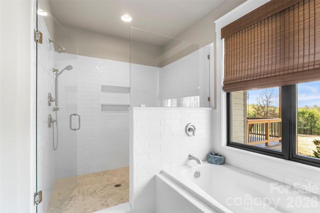 1267 Ten Whigs Ridge, Nebo, NC 28761