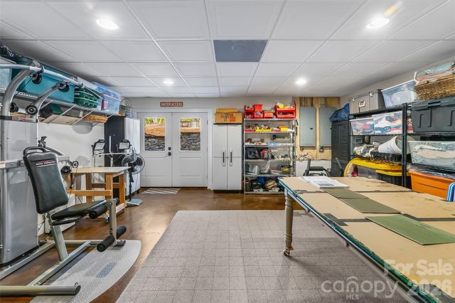 1267 Ten Whigs Ridge, Nebo, NC 28761