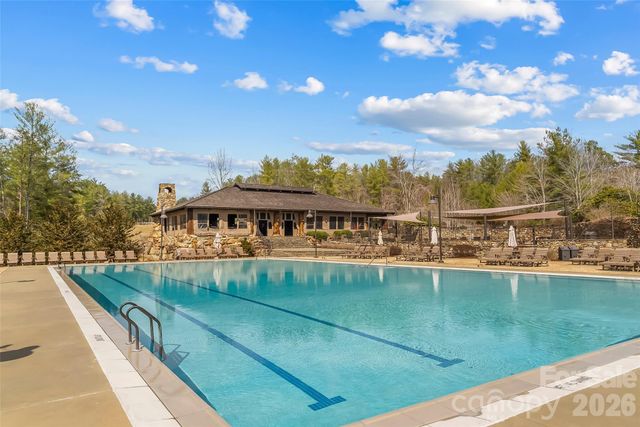 1267 Ten Whigs Ridge, Nebo, NC 28761