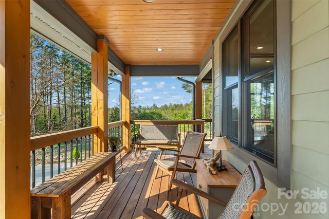 1267 Ten Whigs Ridge, Nebo, NC 28761