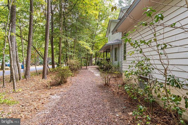 2 EDGEWOOD DR, Ocean Pines, MD 21811