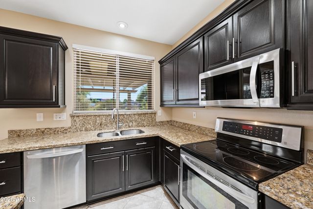 16361 W WILLOW CREEK Lane, Surprise, AZ 85374