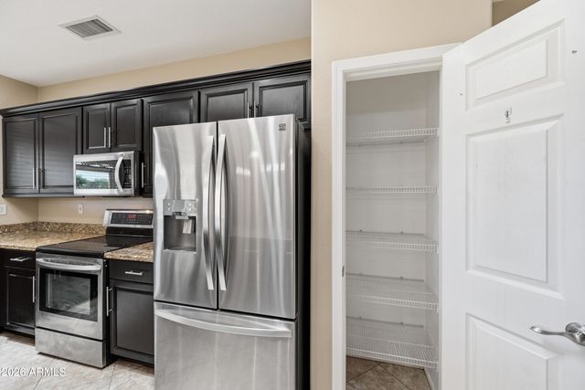 16361 W WILLOW CREEK Lane, Surprise, AZ 85374