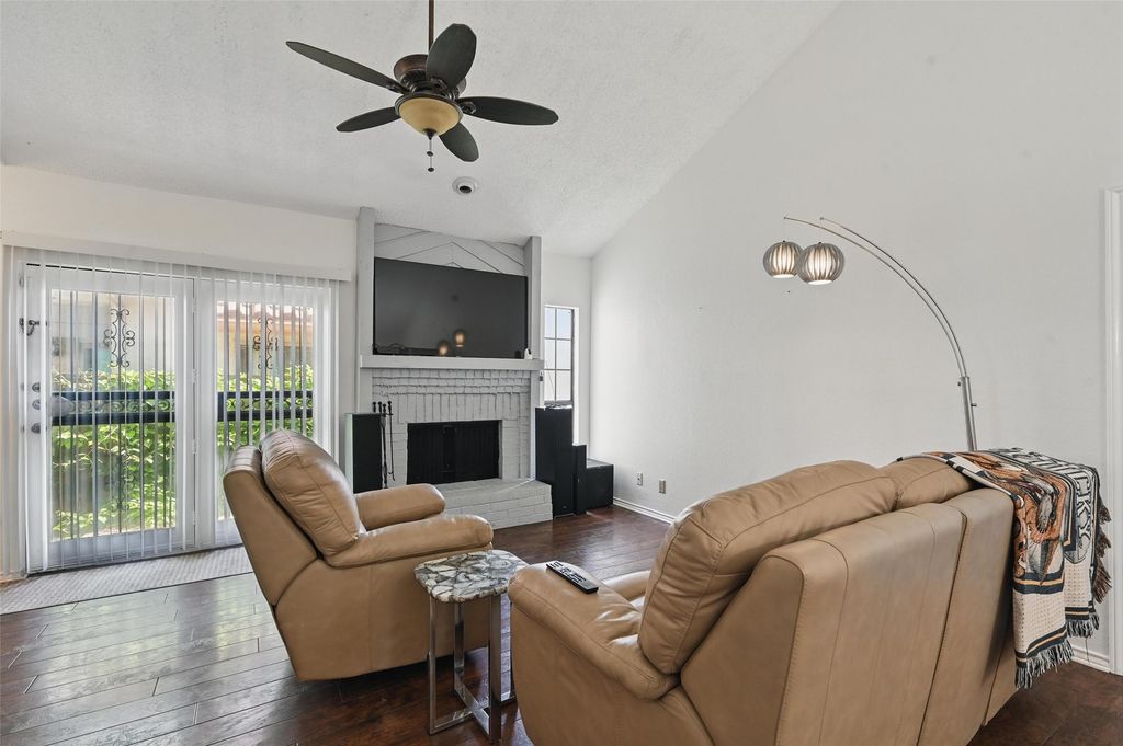 6500 Hickock Drive 5A, Fort Worth, TX 76116