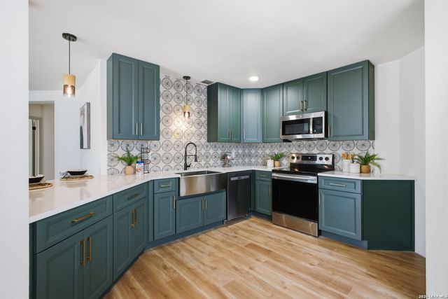 7119 Western Trail, San Antonio, TX 78244