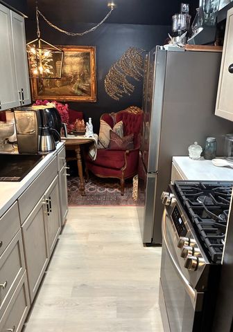 2340 186th Street 7, Lansing, IL 60438