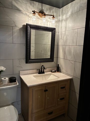 2340 186th Street 7, Lansing, IL 60438