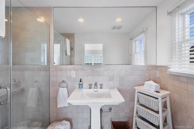 891 Dune Road, Westhampton Dunes, NY 11978