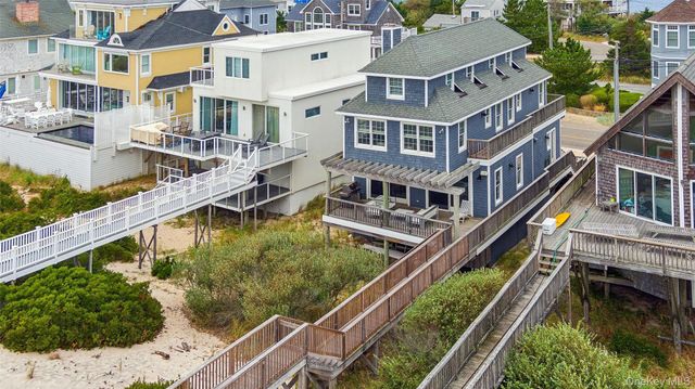 891 Dune Road, Westhampton Dunes, NY 11978