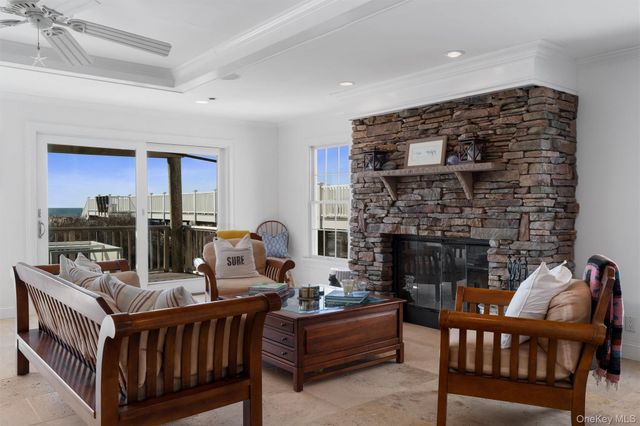 891 Dune Road, Westhampton Dunes, NY 11978