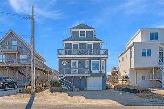 891 Dune Road, Westhampton Dunes, NY 11978