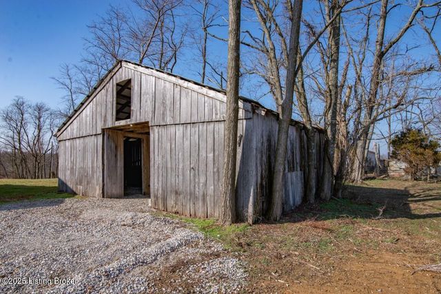 1320 Arnold School Rd, Webster, KY 40176