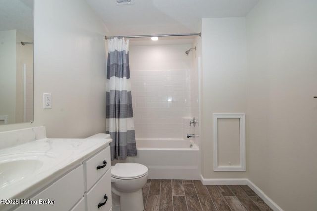 1320 Arnold School Rd, Webster, KY 40176