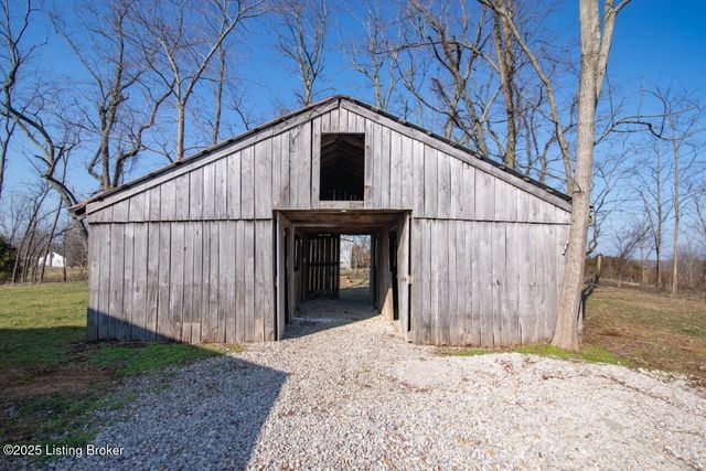 1320 Arnold School Rd, Webster, KY 40176