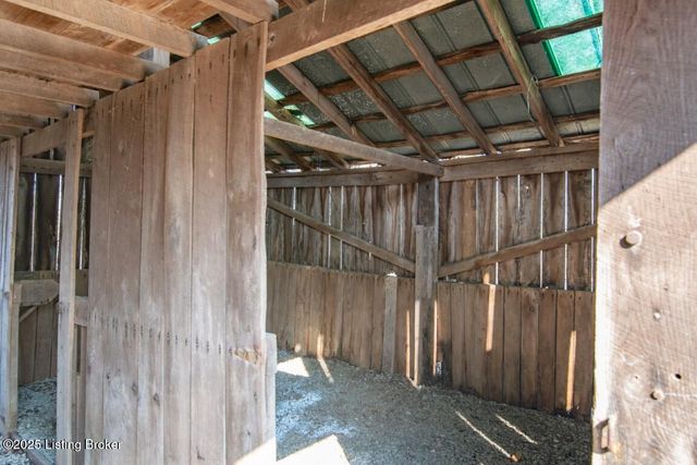 1320 Arnold School Rd, Webster, KY 40176