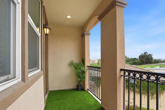 5659 Daylily Street, Newark, CA 94560