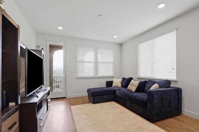 5659 Daylily Street, Newark, CA 94560