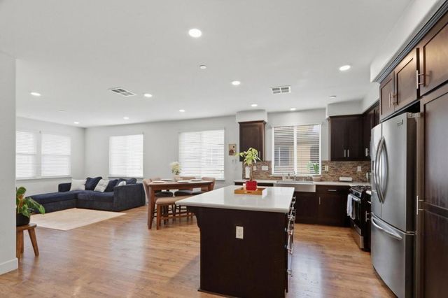 5659 Daylily Street, Newark, CA 94560