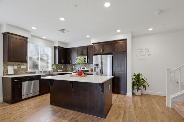 5659 Daylily Street, Newark, CA 94560