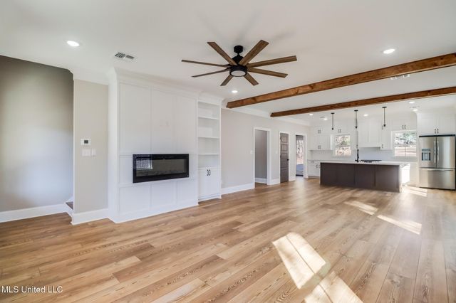 659 Koula Drive, Diamondhead, MS 39525