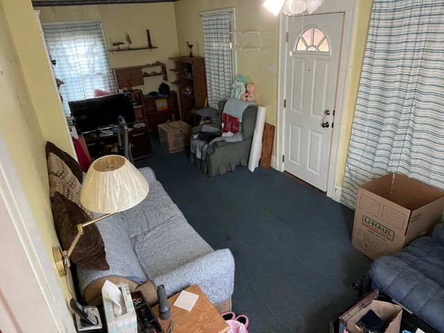 104 Balis St, Springfield, MA 01109