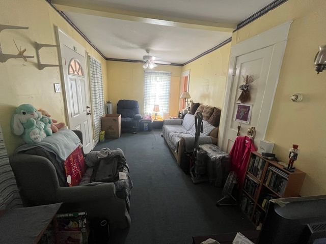 104 Balis St, Springfield, MA 01109