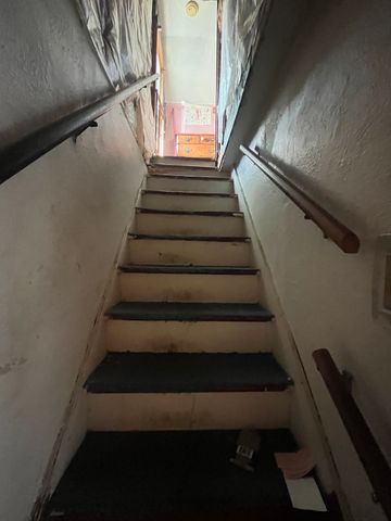 104 Balis St, Springfield, MA 01109