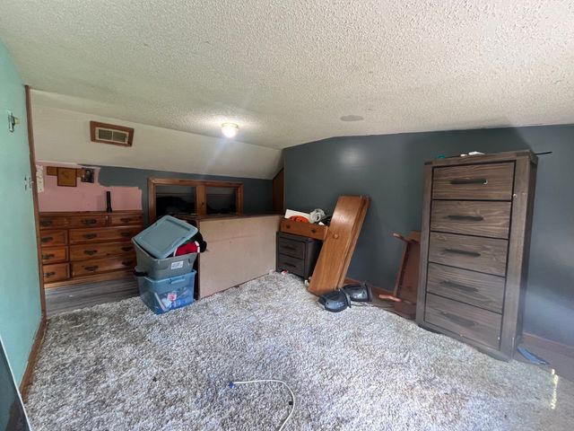 104 Balis St, Springfield, MA 01109