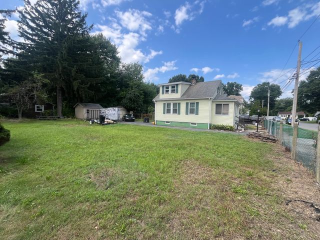 104 Balis St, Springfield, MA 01109