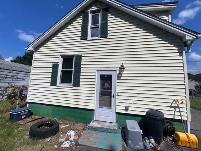 104 Balis St, Springfield, MA 01109