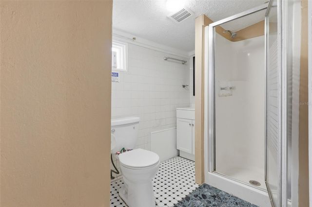 920 E ANNIE STREET, Tampa, FL 33612