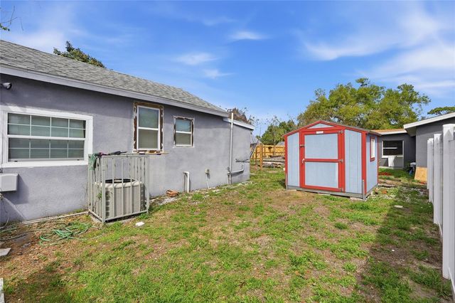 920 E ANNIE STREET, Tampa, FL 33612
