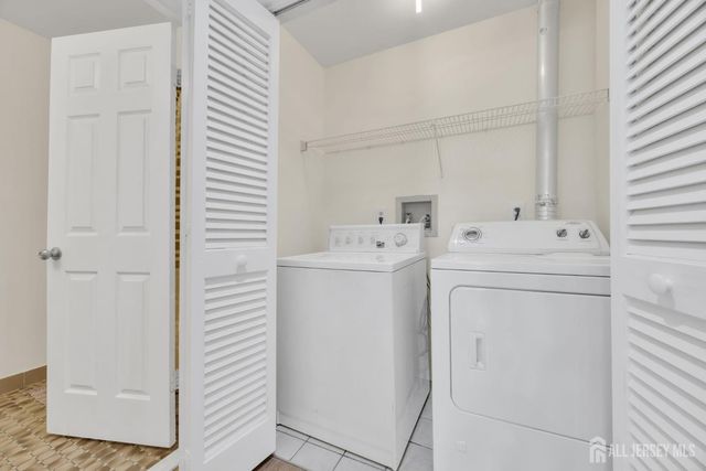 113 Heather Court 113, Edison, NJ 08820