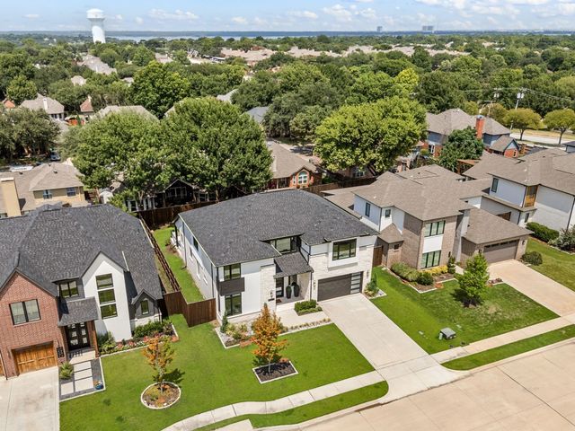 2092 Holt Way, Grapevine, TX 76051