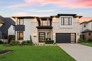 2092 Holt Way, Grapevine, TX 76051