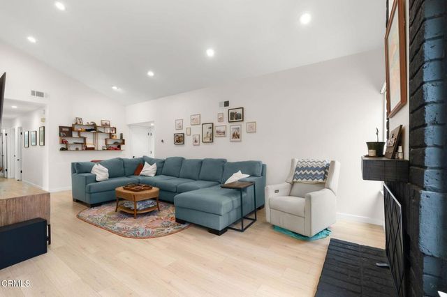 9304 Wolverton Street, Ventura, CA 93004