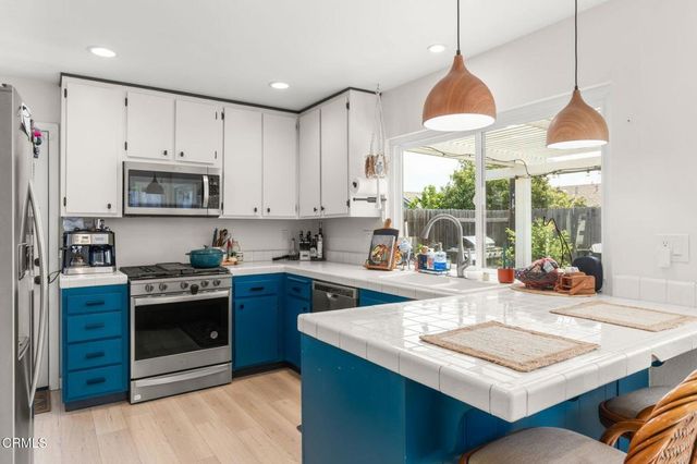 9304 Wolverton Street, Ventura, CA 93004