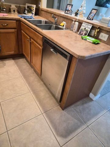 698 Thuringer Street NW, Palm Bay, FL 32907